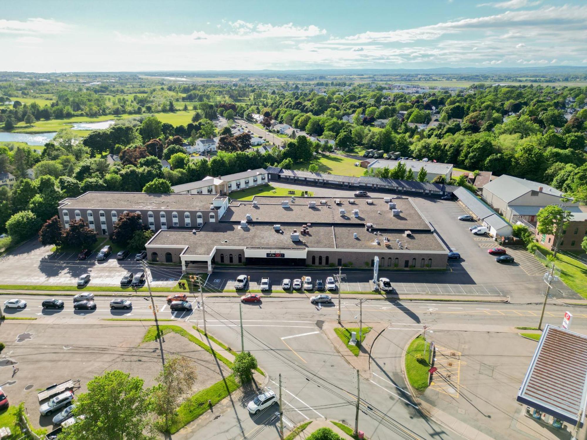 Glengarry Extended Stays Truro Exteriör bild